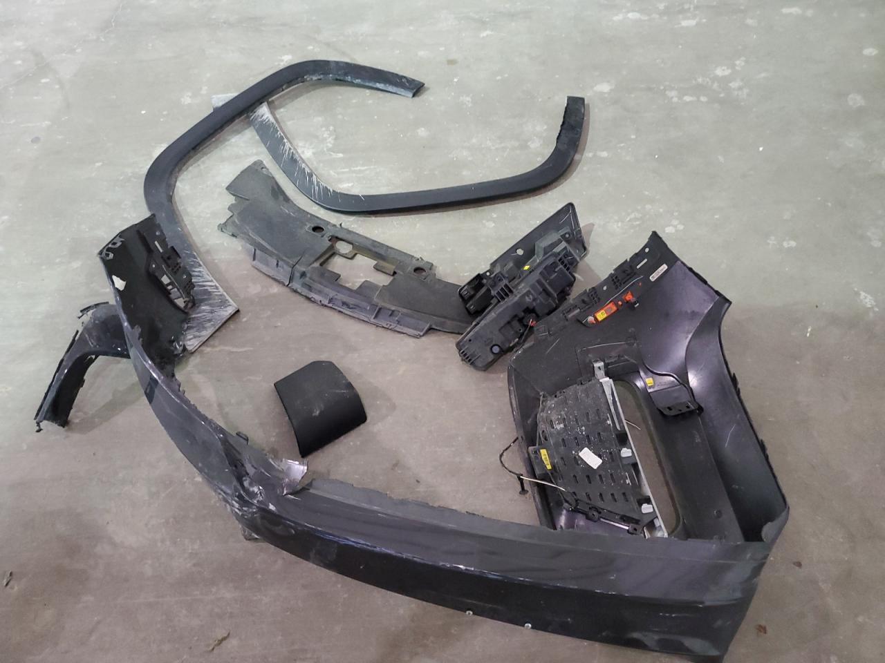 1C4RJYB61RC720780 2024 Jeep Grand Cherokee Limited 4Xe 1C4RJYB61RC720780 2024 Jeep Grand Cherokee Limited 4Xe