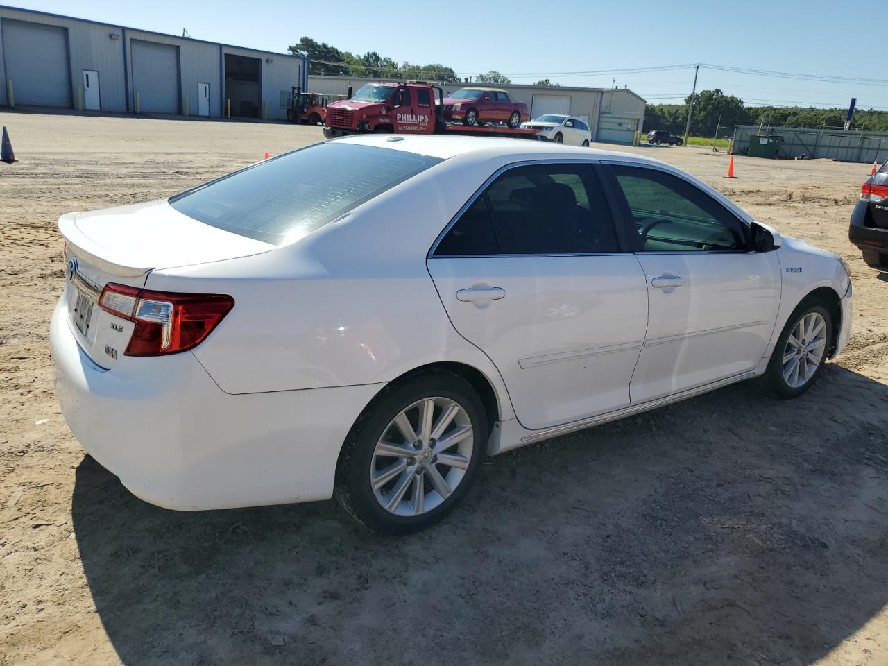 2014 Toyota Camry Hybrid vin: 4T1BD1FK3EU134220