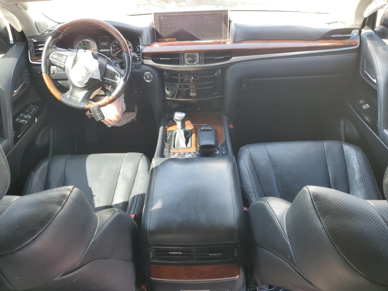 JTJHY7AX5G4197716 2016 Lexus Lx 570