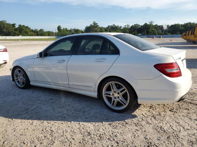 VIN WDDGF4HB8DR269431 2013 Mercedes-Benz C-Class, 250 no.2