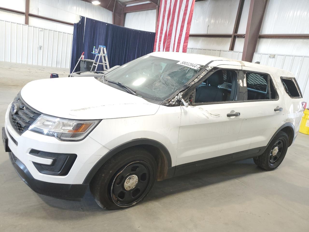 2018 Ford Explorer Police Interceptor vin: 1FM5K8AR4JGB34381