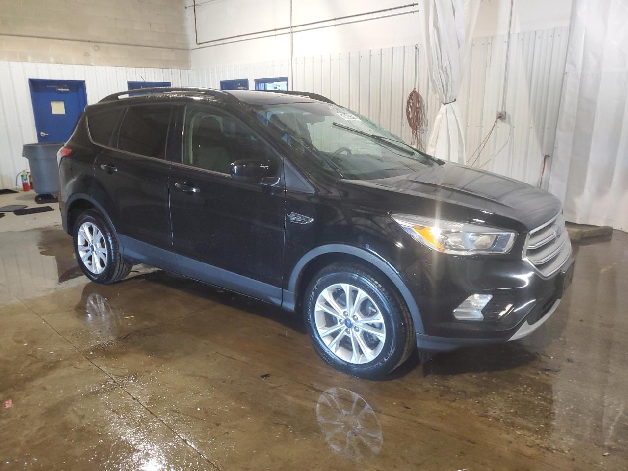 1FMCU9GD2JUB62152 2018 Ford Escape Se