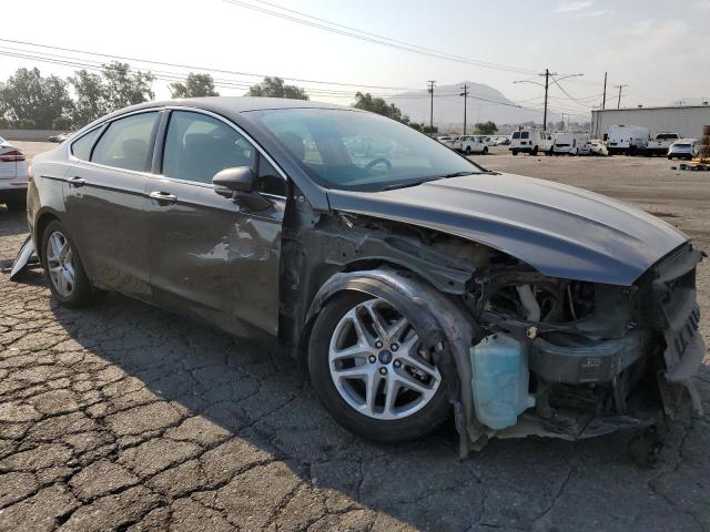 VIN 3FA6P0HD8JR186956 2018 Ford Fusion, SE no.4