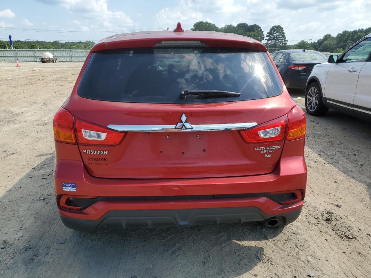 2019 Mitsubishi Outlander Sport Se vin: JA4AP4AU2KU013637