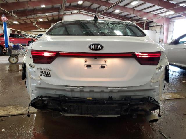 3KPF24AD2ME288095 Kia Forte FE 6