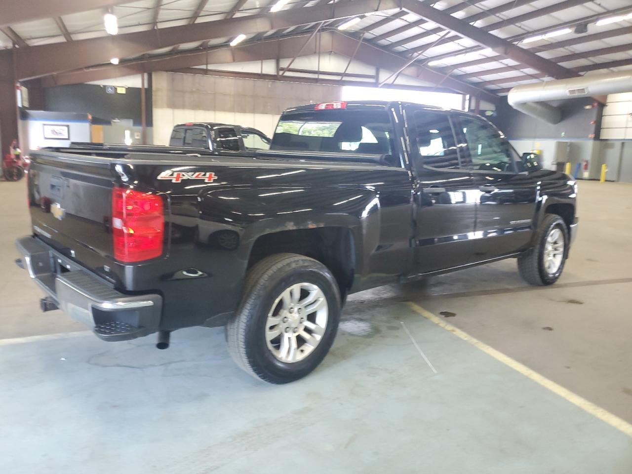 2014 Chevrolet Silverado K1500 Lt vin: 1GCVKREC3EZ283133