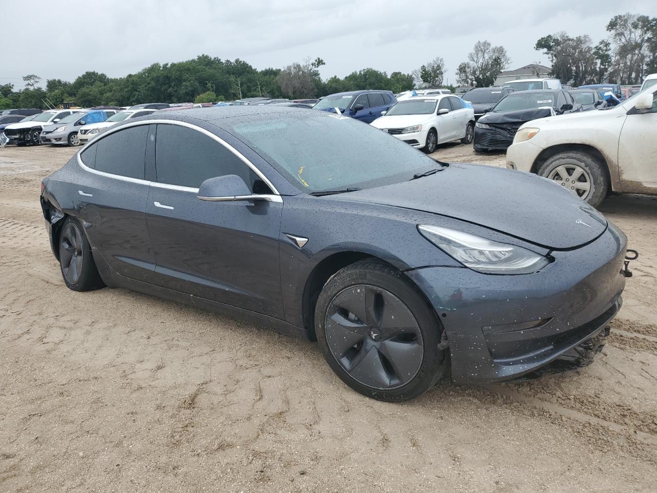 2019 Tesla Model 3 vin: 5YJ3E1EBXKF517633