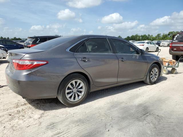 VIN 4T4BF1FK2FR493124 2015 Toyota Camry, LE no.3