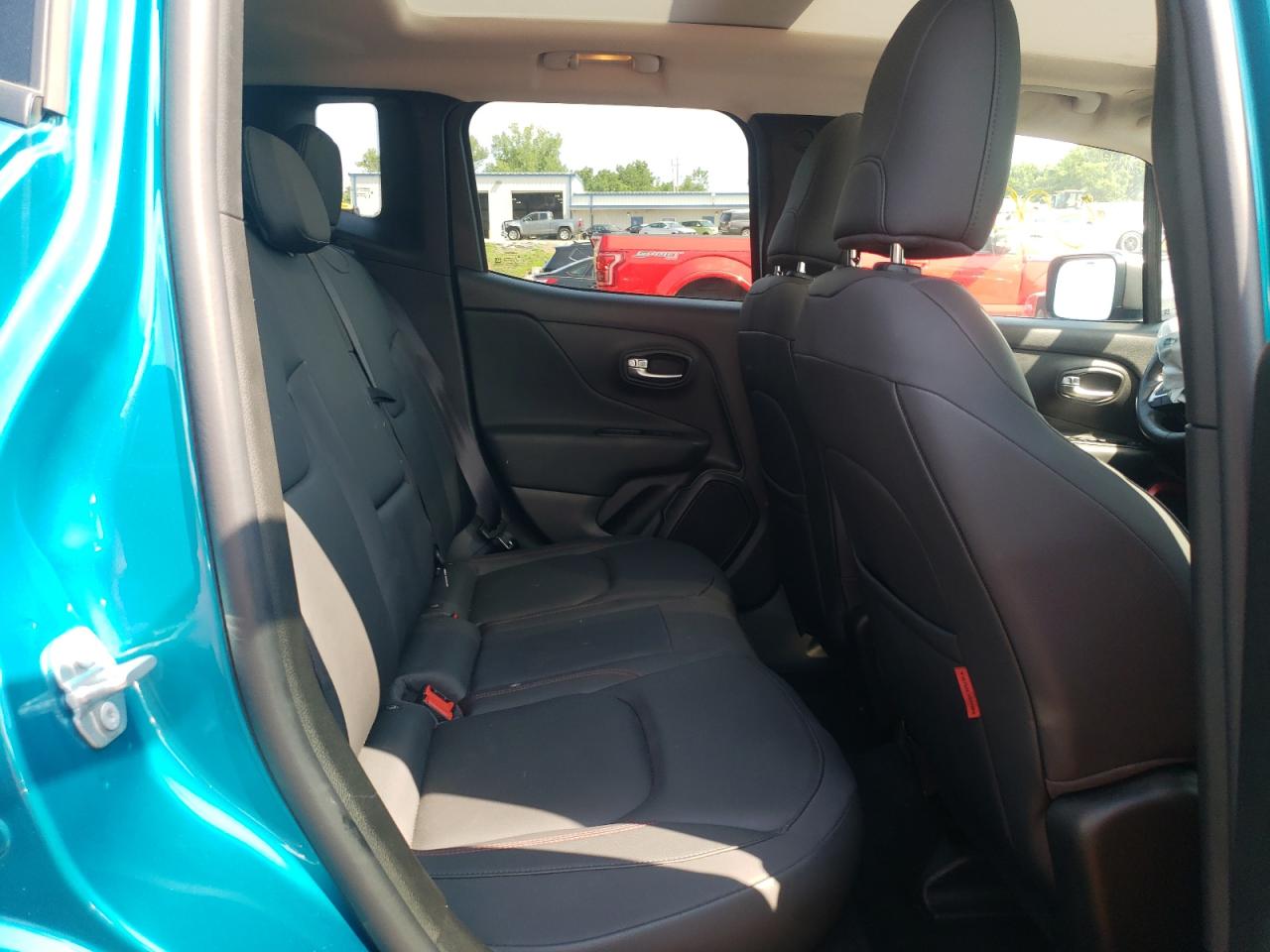 ZACNJBC18LPL26708 2020 Jeep Renegade Trailhawk