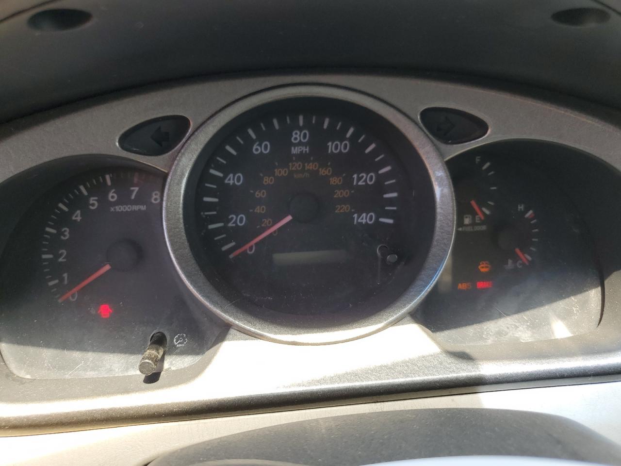 JTEGD21A110011236 2001 Toyota Highlander