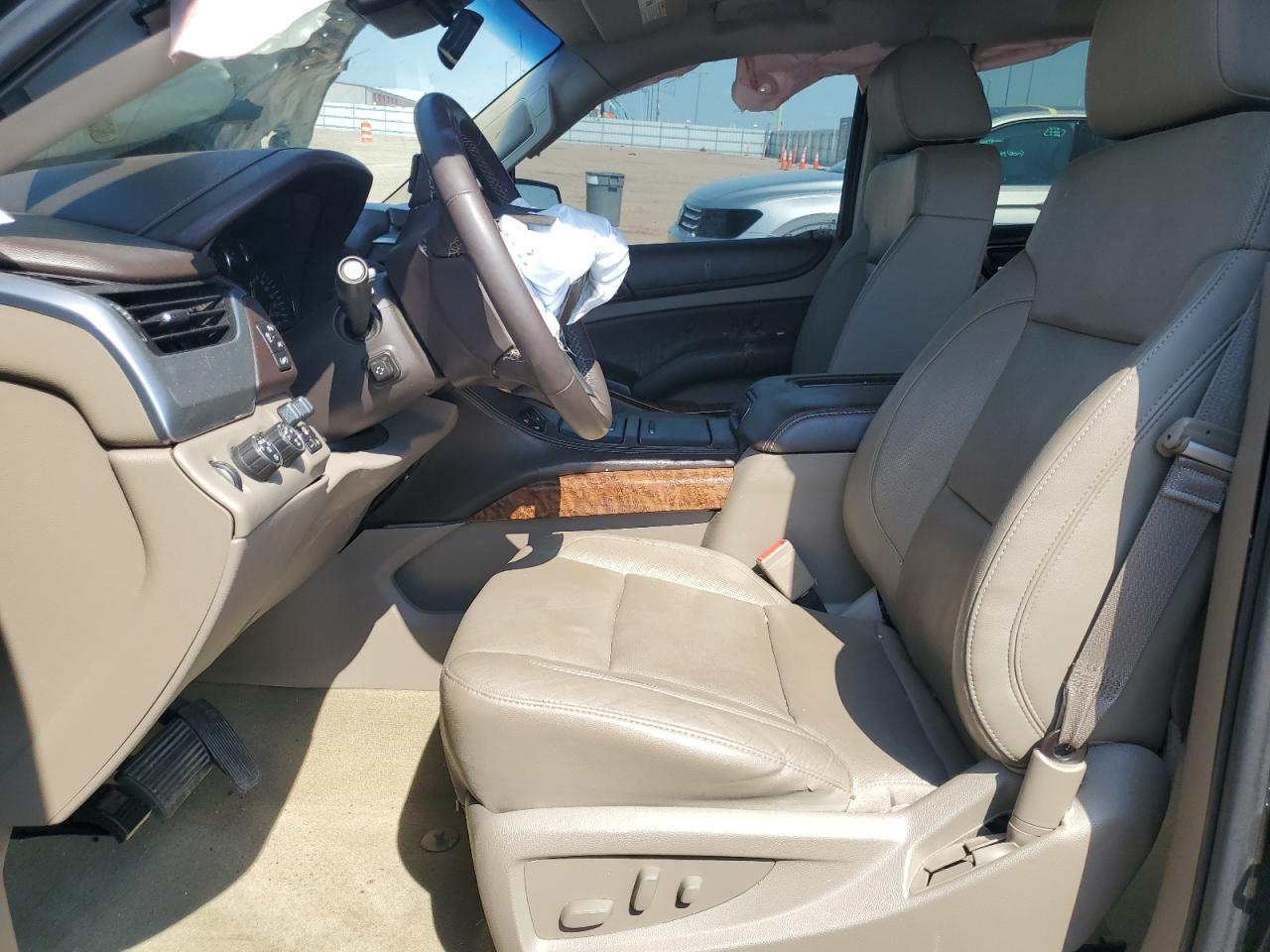 1GNSKCKC8GR213917 CHEVROLET TAHOE 2016