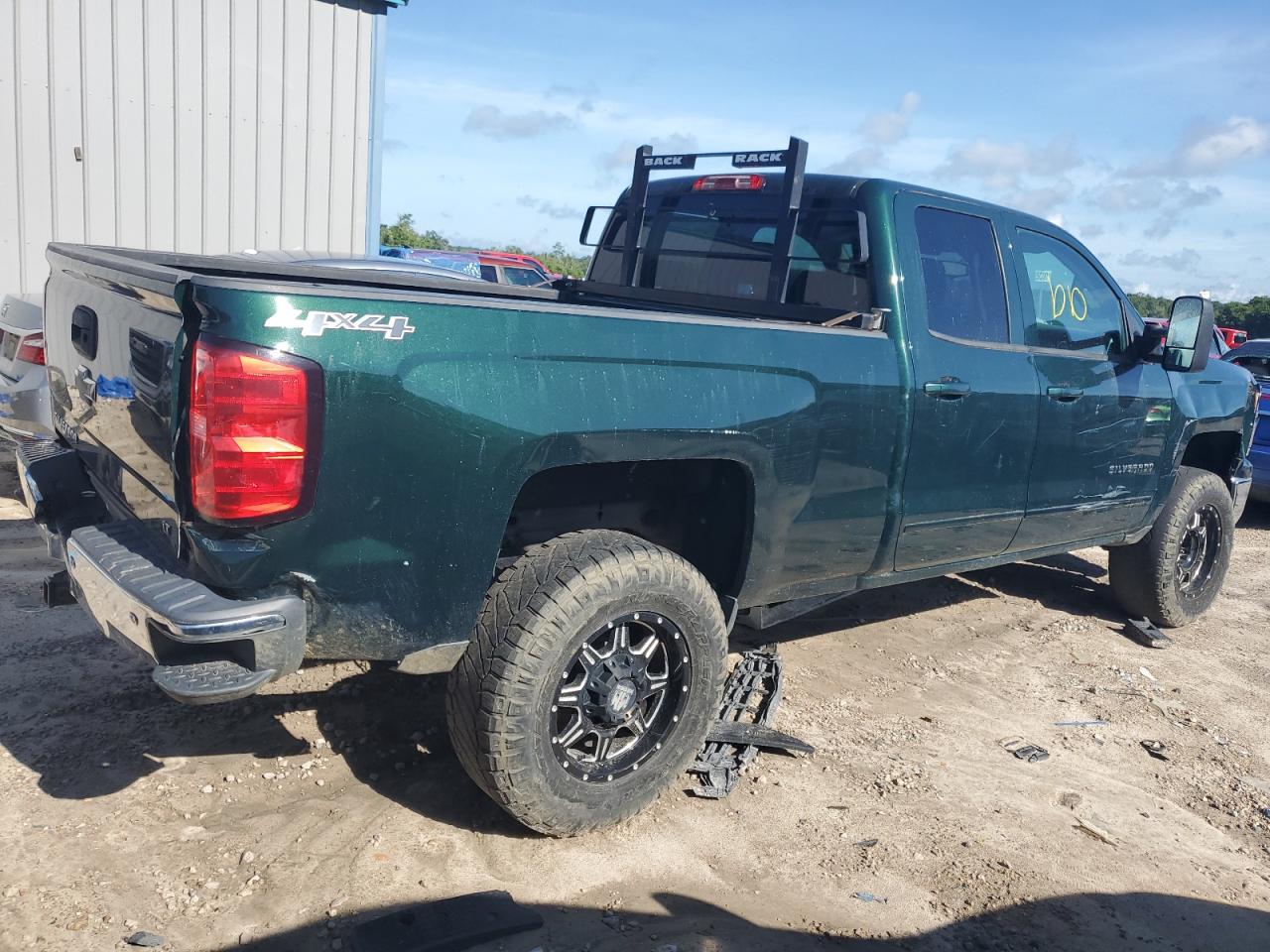 2015 Chevrolet Silverado K1500 Lt vin: 1GCVKREC3FZ244169