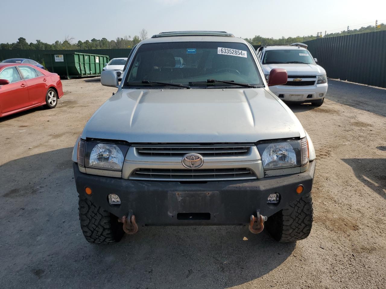 Lot #2974624459 2000 TOYOTA 4RUNNER LI