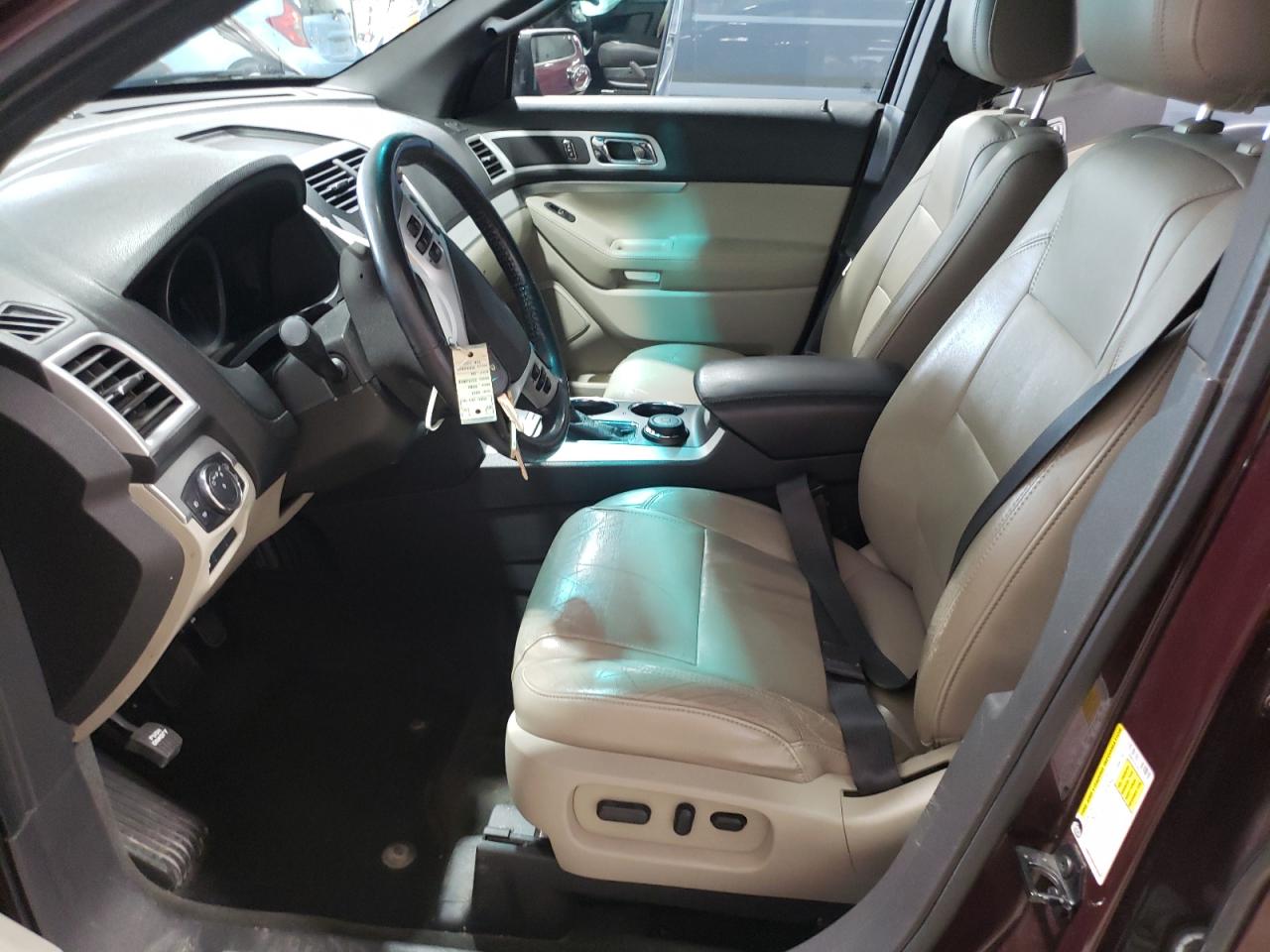 1FMHK8D82BGA35219 2011 Ford Explorer Xlt