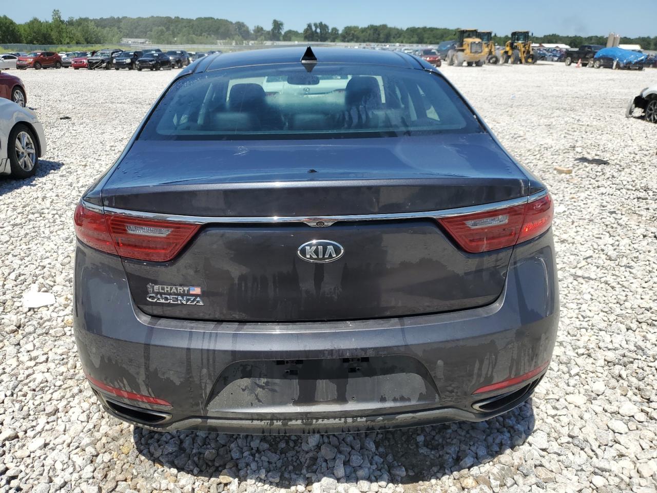 KNALC4J17J5127610 2018 Kia Cadenza Luxury