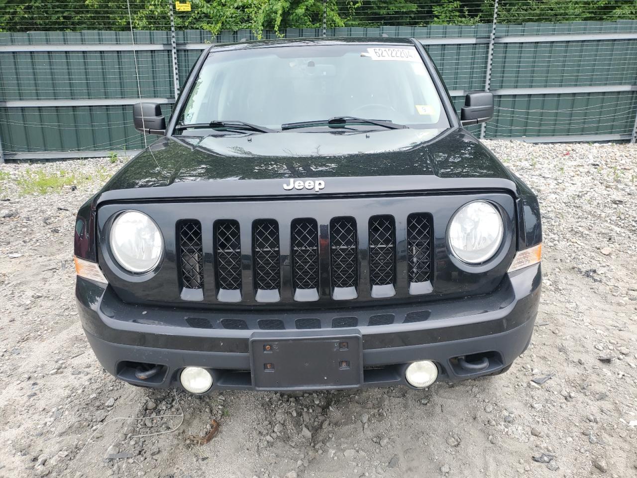 2014 Jeep Patriot Latitude vin: 1C4NJRFB0ED549357