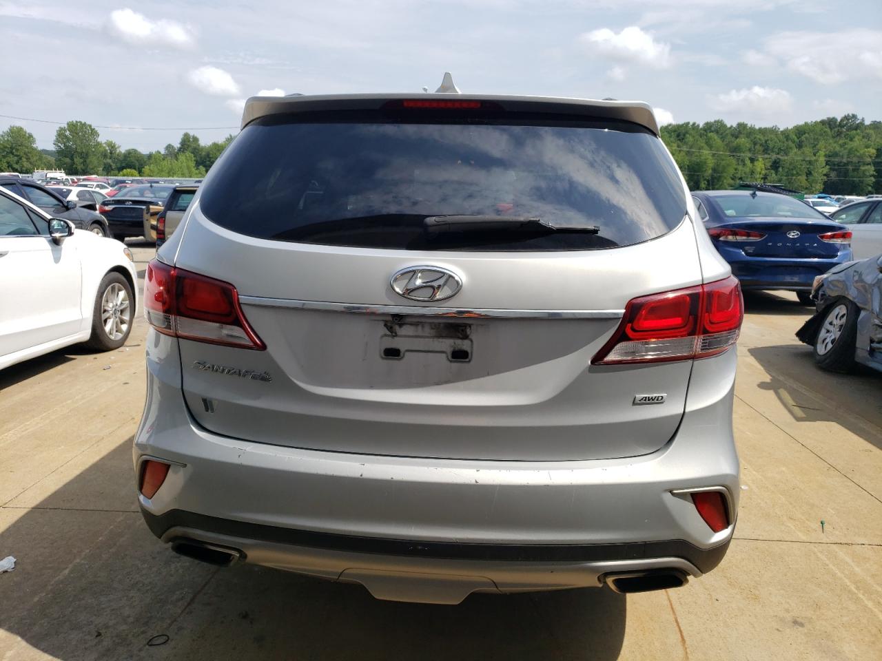 Lot #2821709793 2017 HYUNDAI SANTA FE S