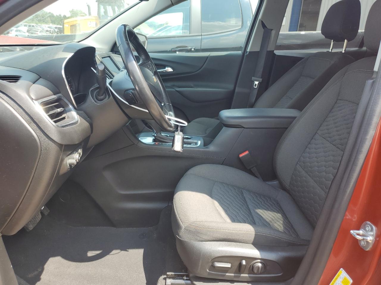 2GNAXJEV7L6153889 2020 Chevrolet Equinox Lt