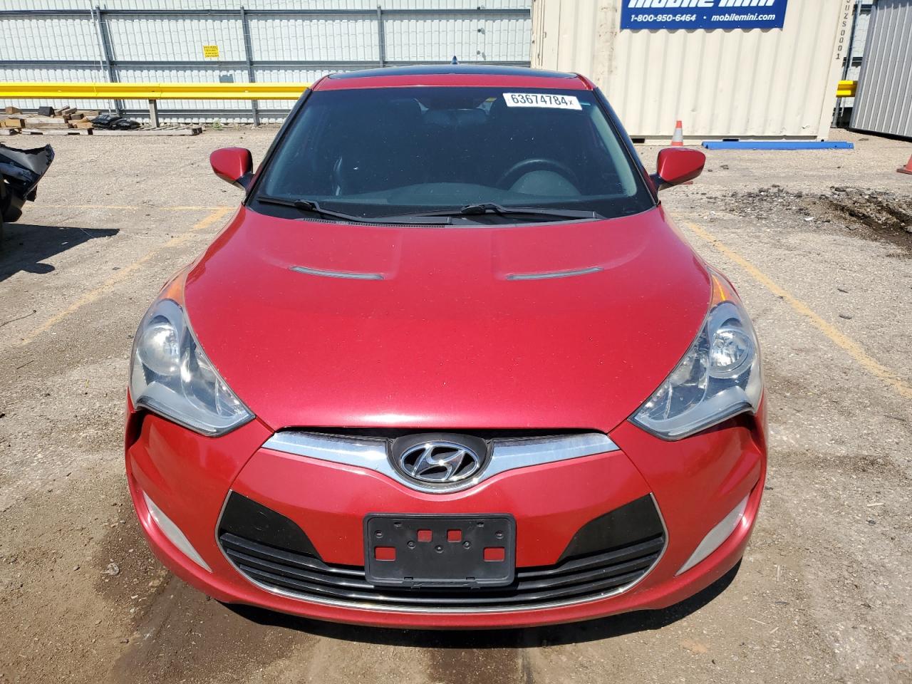 2013 Hyundai Veloster vin: KMHTC6AD4DU101562