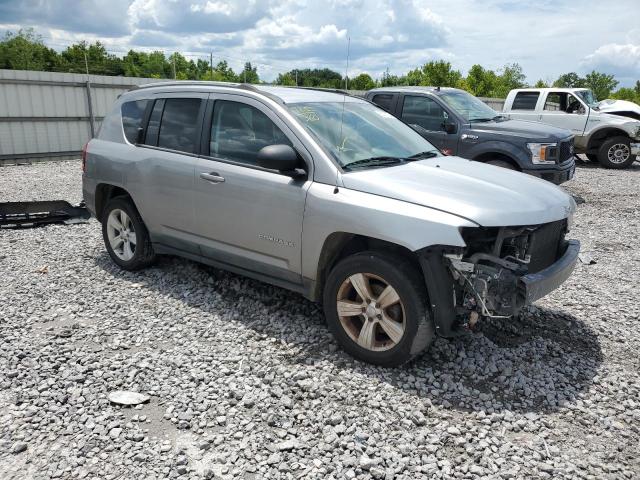 VIN 1C4NJCBA5GD753679 2016 Jeep Compass, Sport no.4