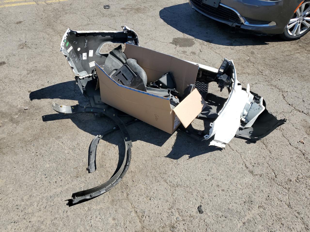 1C4PJLCS9EW103478 2014 Jeep Cherokee Latitude