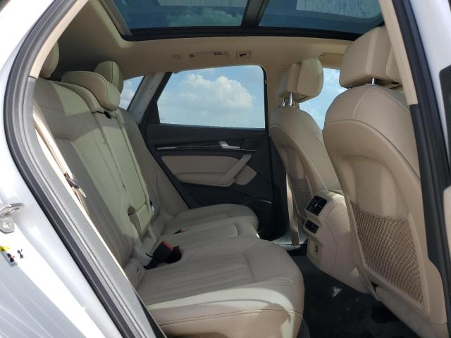 2018 Audi Q5 Premium Plus VIN: WA1BNAFY7J2106149 Lot: 61122424