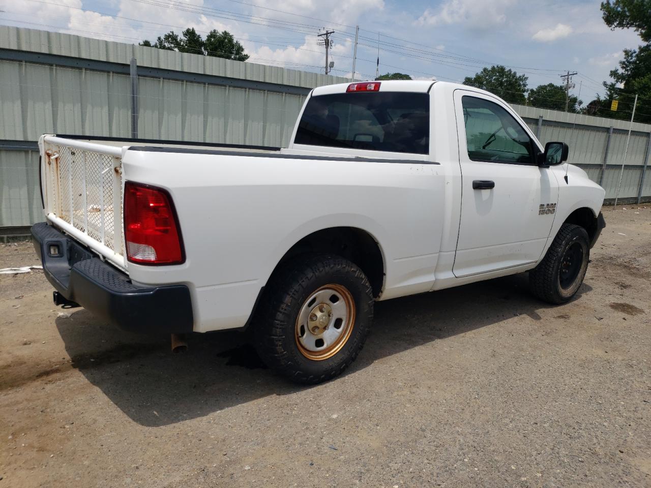 2016 Ram 1500 St vin: 3C6JR7AG0GG344553