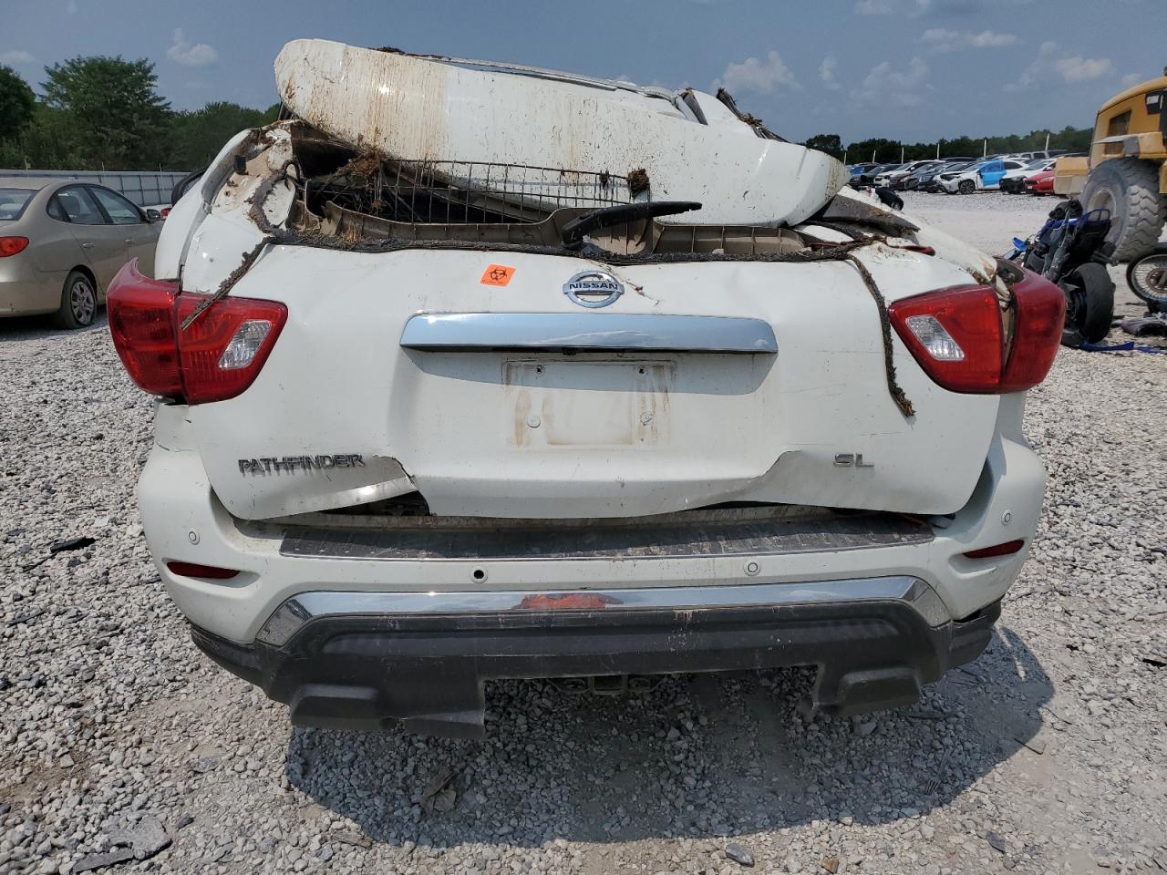 Lot #2890948598 2017 NISSAN PATHFINDER