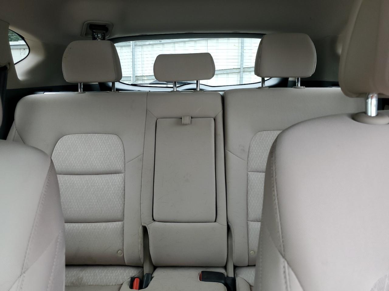 KM8J3CA40HU588514 2017 Hyundai Tucson Limited