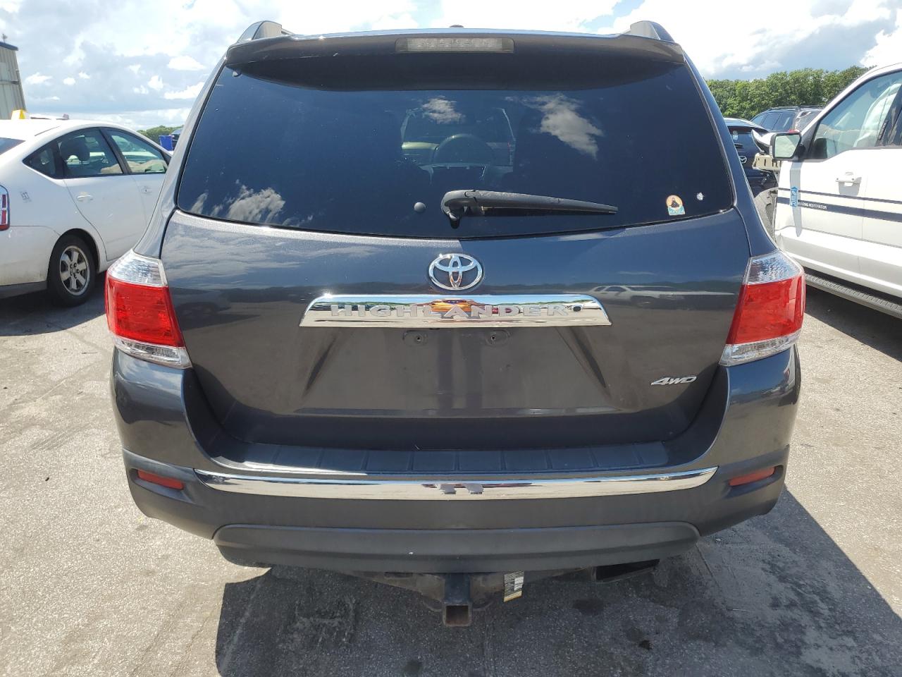 5TDDK3EH1BS076287 2011 Toyota Highlander Limited