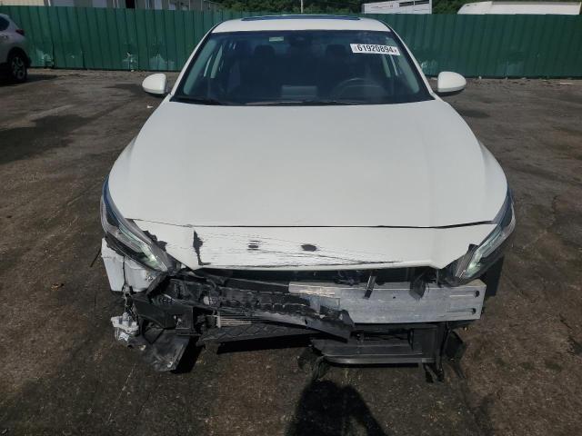 1N4BL4DW7MN341335 Nissan Altima SV 5