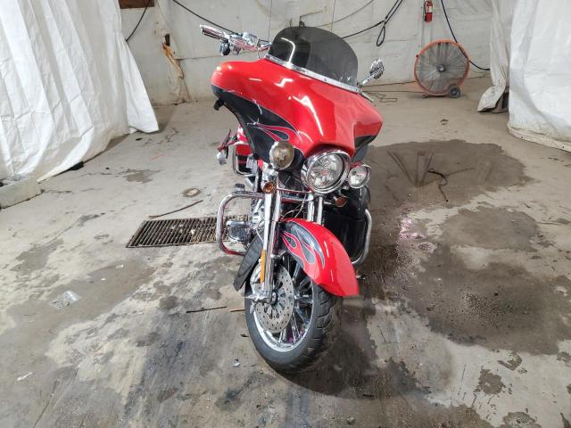 2010 HARLEY-DAVIDSON FLHTCUSE5 - 1HD1PR819AB950377