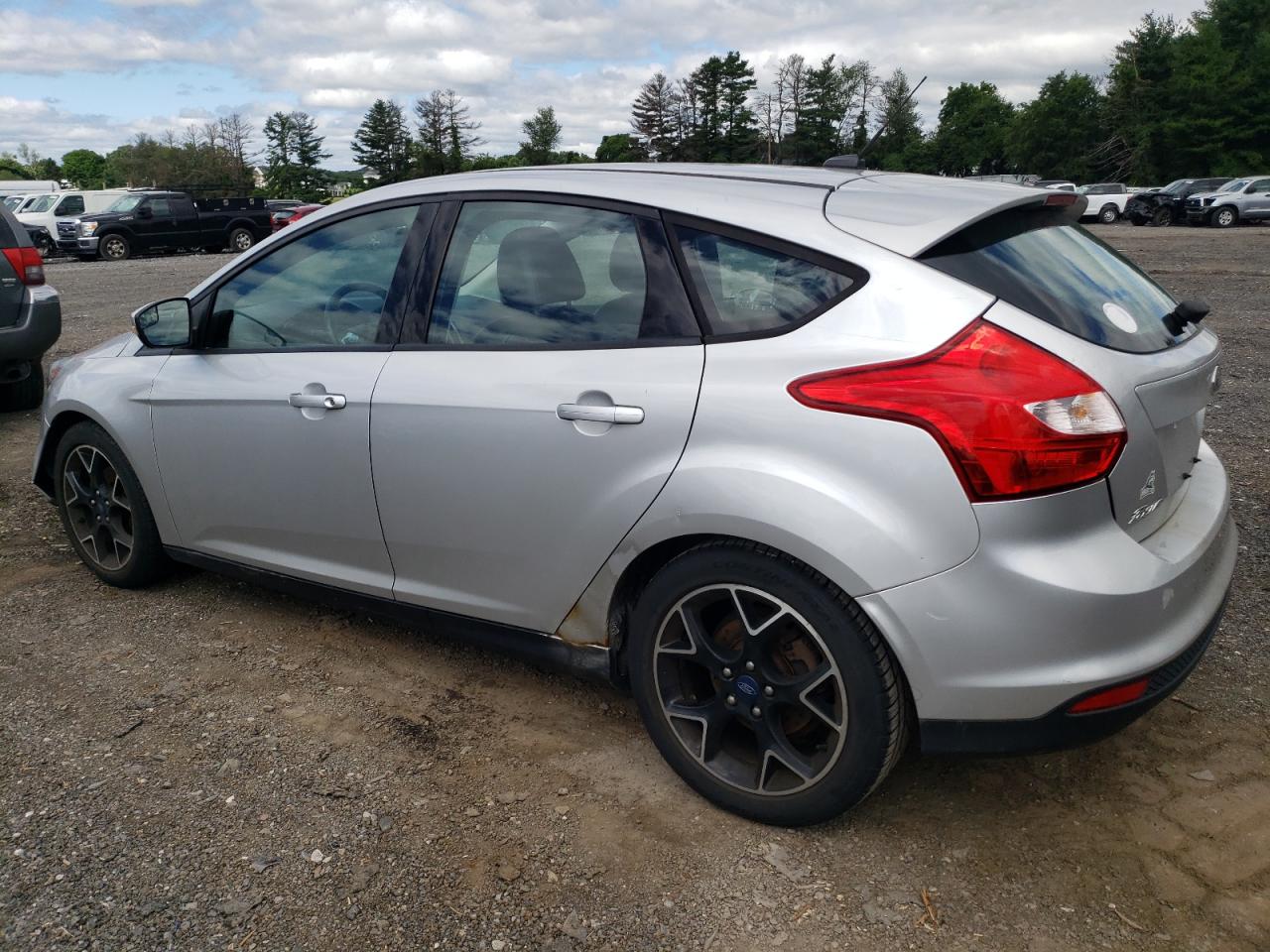 2014 Ford Focus Se vin: 1FADP3K23EL280506