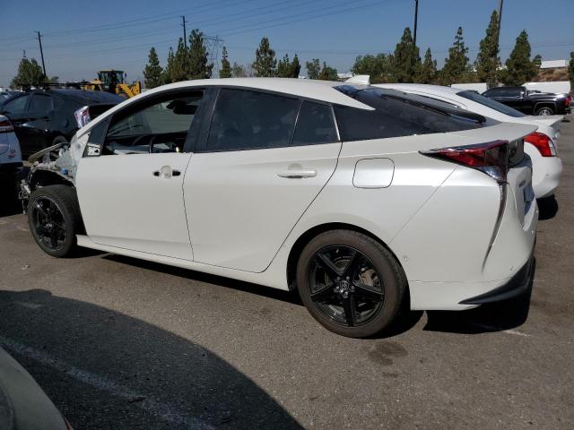 VIN JTDKARFU9J3063845 2018 Toyota Prius no.2