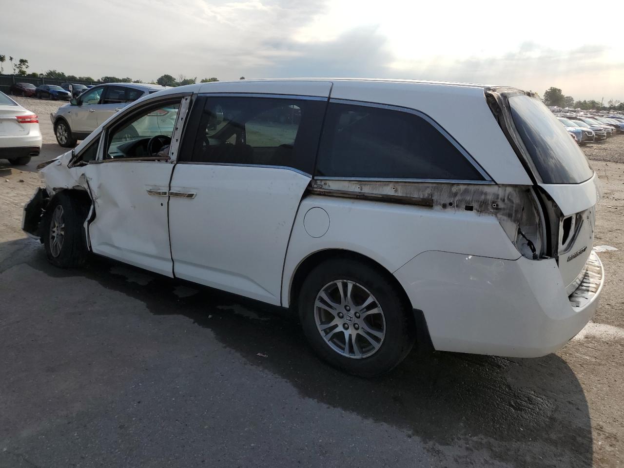 2013 Honda Odyssey Exl vin: 5FNRL5H63DB081538