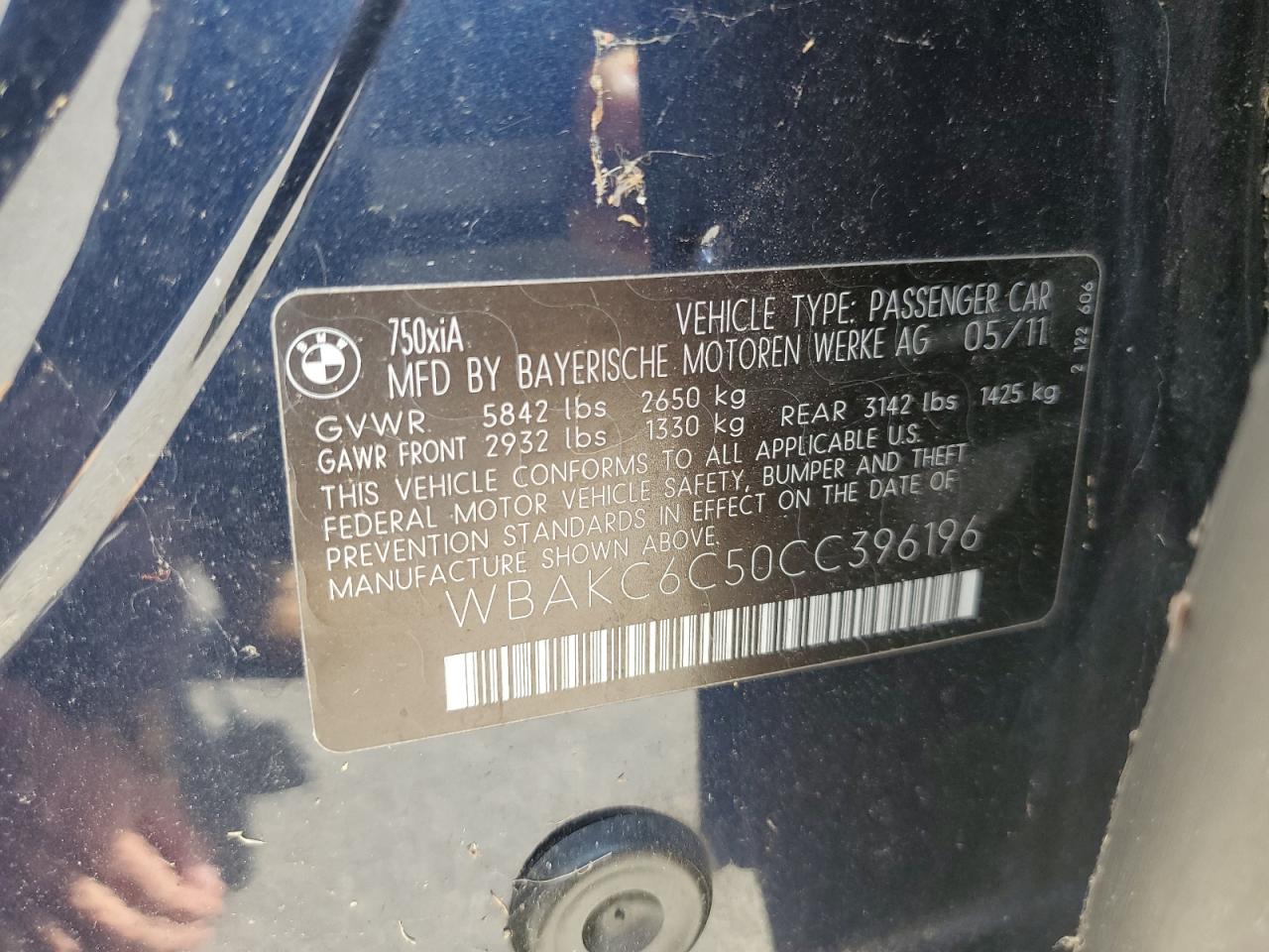 WBAKC6C50CC396196 2012 BMW 750 Xi