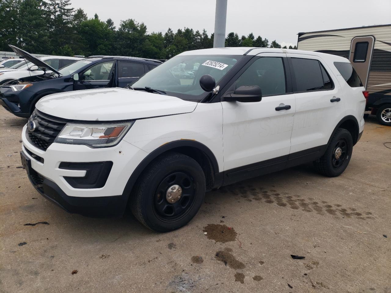 1FM5K8AR5HGB92834 2017 Ford Explorer Police Interceptor