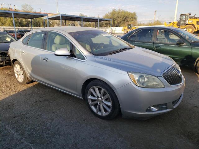 VIN 1G4PP5SK4D4246047 2013 Buick Verano no.4