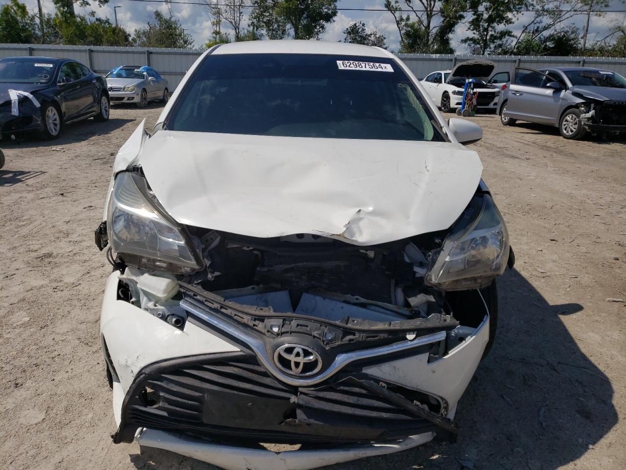 VNKKTUD39GA060317 TOYOTA YARIS 2016