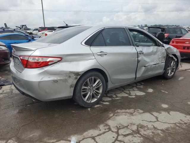 VIN 4T1BF1FK4FU989813 2015 Toyota Camry, LE no.3