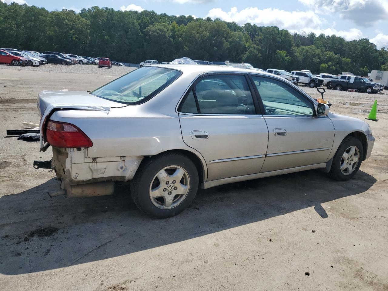 Lot #2756664171 1999 HONDA ACCORD EX