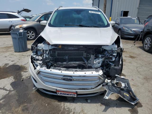 VIN 1FMCU9J91HUD96040 2017 Ford Escape, Titanium no.5