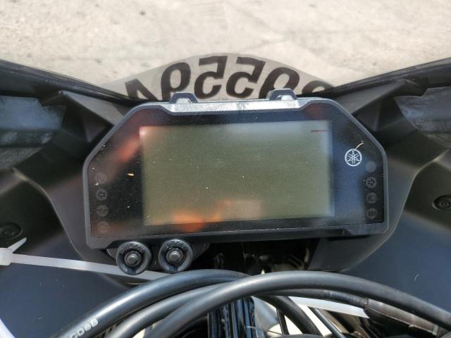 2023 YAMAHA YZFR3 A MH3RH18Y7PK012386