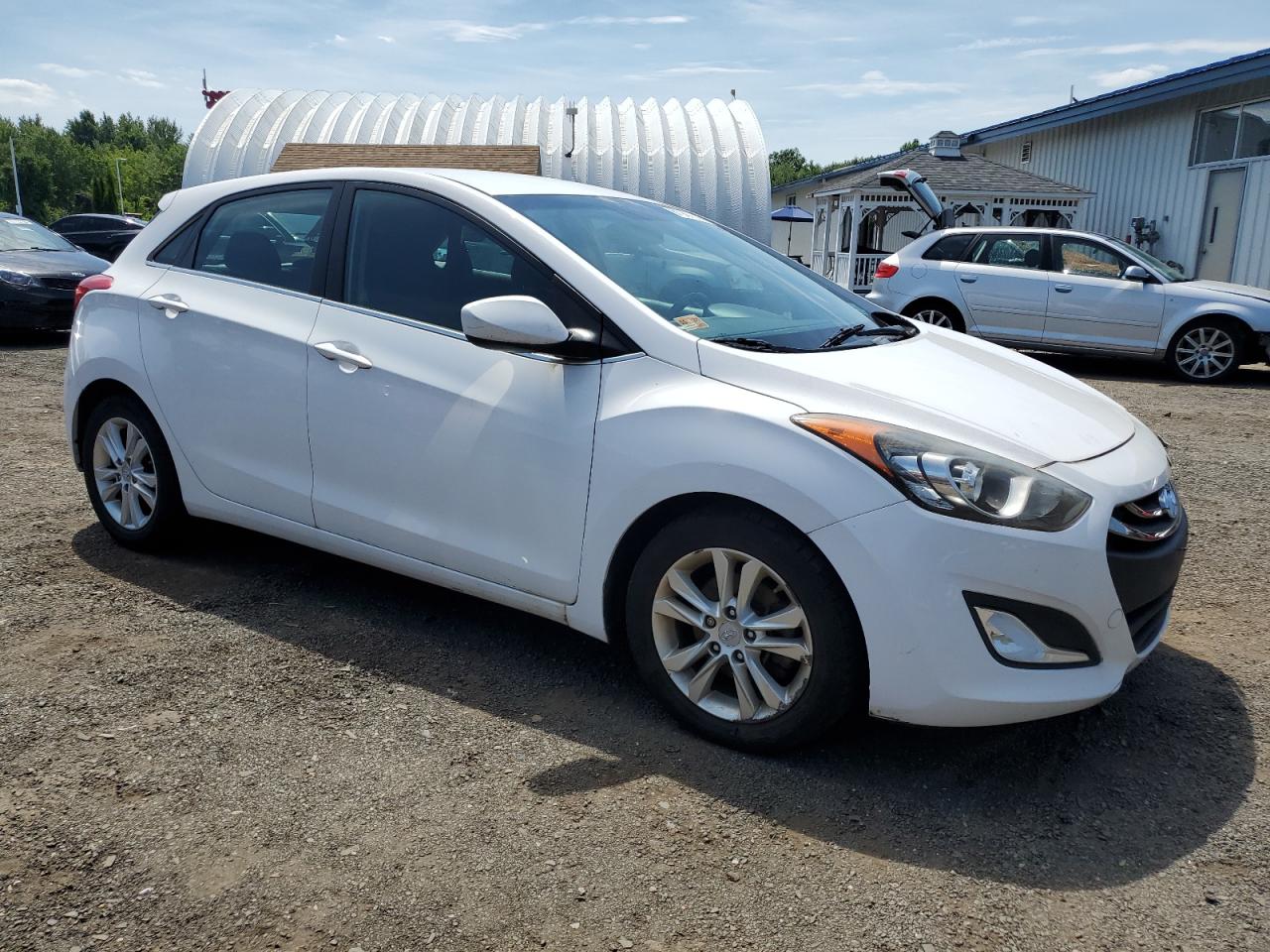 2014 Hyundai Elantra Gt vin: KMHD35LH2EU231369