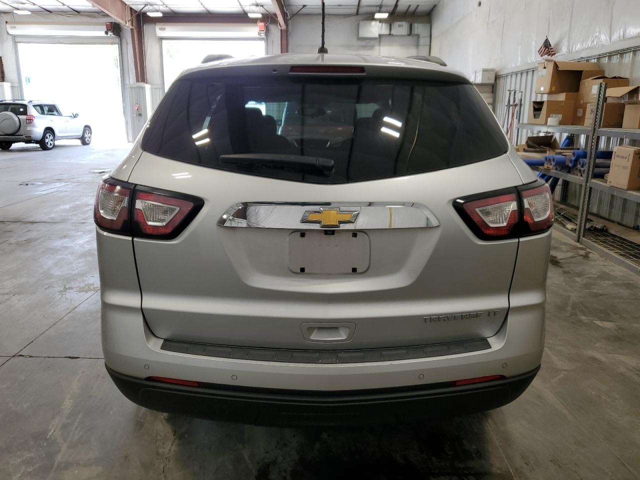 1GNKRGKD4EJ126166 2014 Chevrolet Traverse Lt