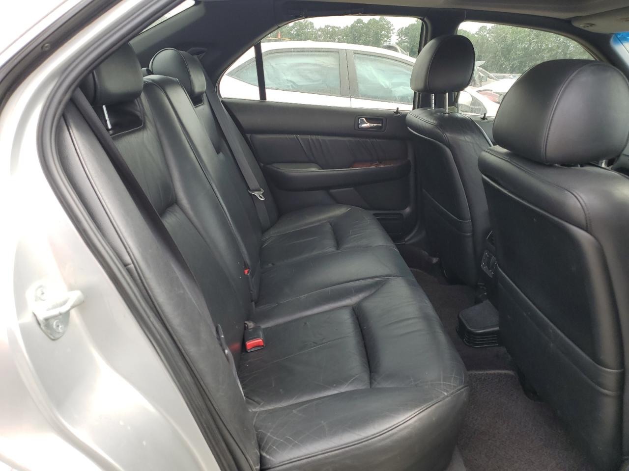 JH4KA9652YC010406 2000 Acura 3.5Rl