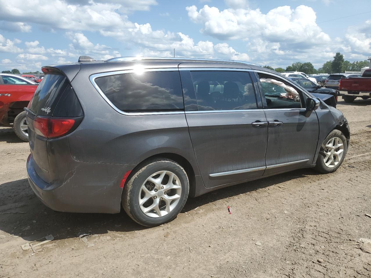 Lot #2878773053 2020 CHRYSLER PACIFICA L