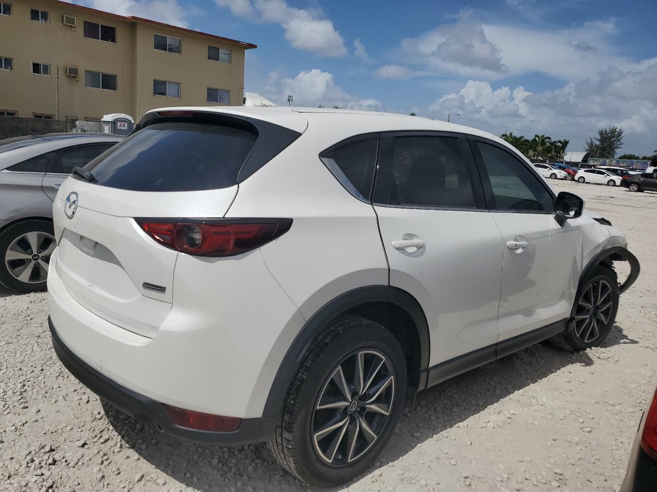 JM3KFADM1J1377689 2018 Mazda Cx-5 Grand Touring