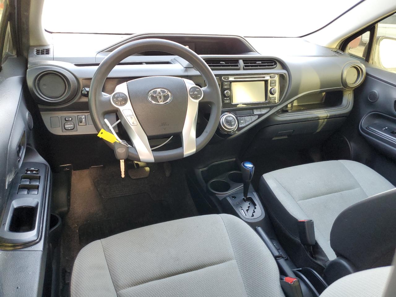 JTDKDTB34G1122919 2016 Toyota Prius C