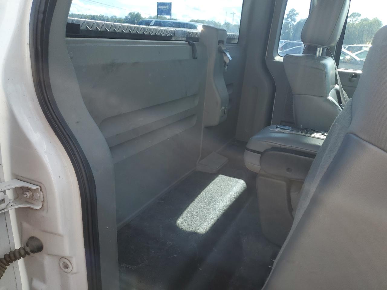 1FTRF12W37KC19076 2007 Ford F150